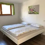 شقة Haus Lauria *