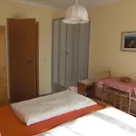 Haus Lauria كريسبرون ام بوندنس